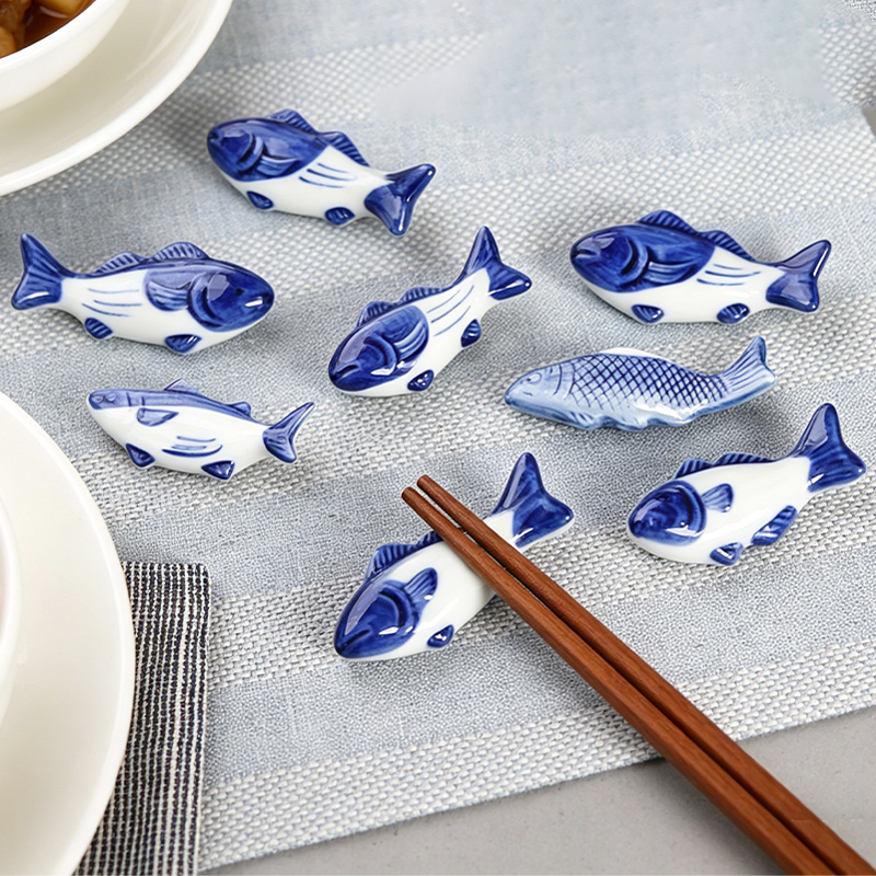 Chopstick Rest Ceramic - 9-teiliges Keramik-Stäbchenhalter-Set, Niedlicher Blauer Fisch Besteckhalter,
