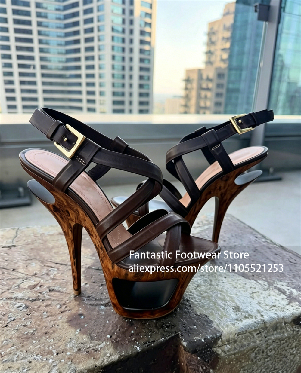 Holzmaserung-Plateau-Sandalen  – Geta Wooden Sandal Bewertung und Preis
